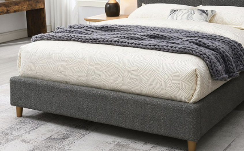 Stave Boucle Bed